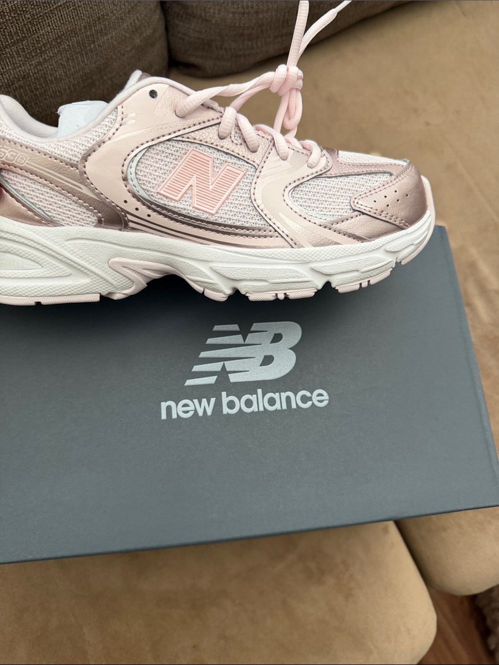 New Balance Kids Sneakers - Light Pink Metallic